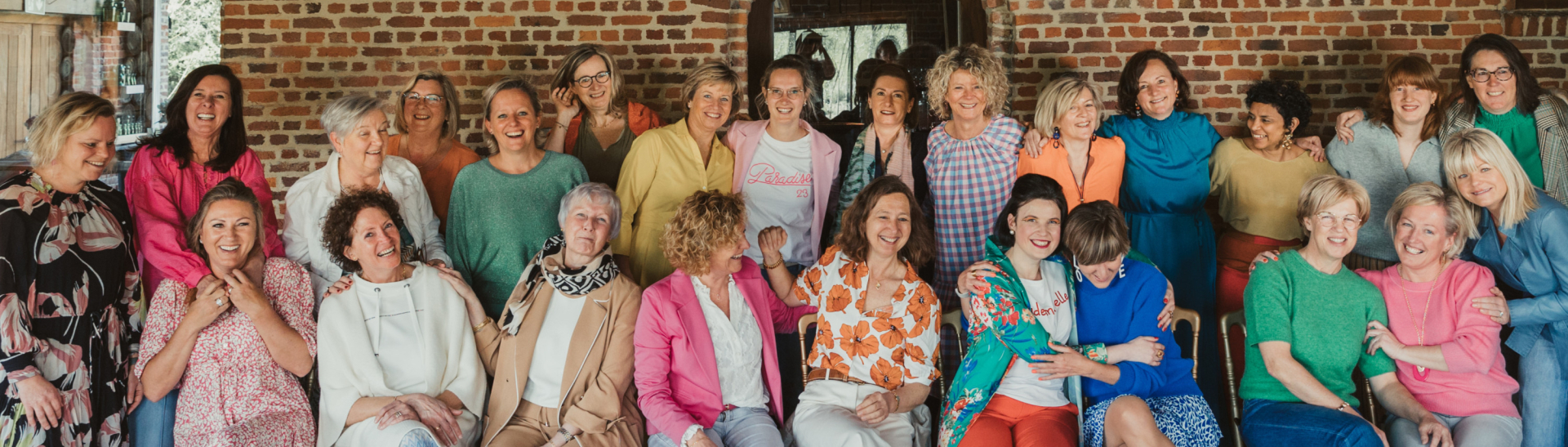 Vrouwennet home community, netwerk, vrouwennetwerk, verbinding, activiteiten, vrije tijd, ondernemerschap, Vlaanderen